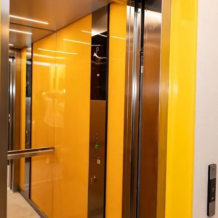 Διαμέρισμα A6 *